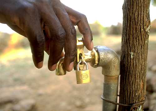 Kenya-water-tap